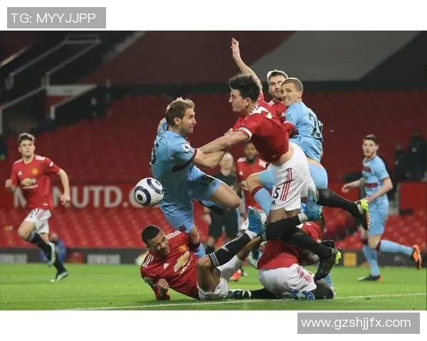 曼联：拉特克利夫将目光投向一月的廉价转会，罗马诺猜测中场买卖